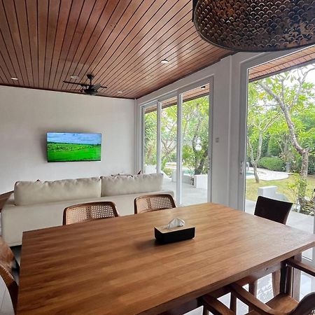 Baliana Villa Legian Buitenkant foto