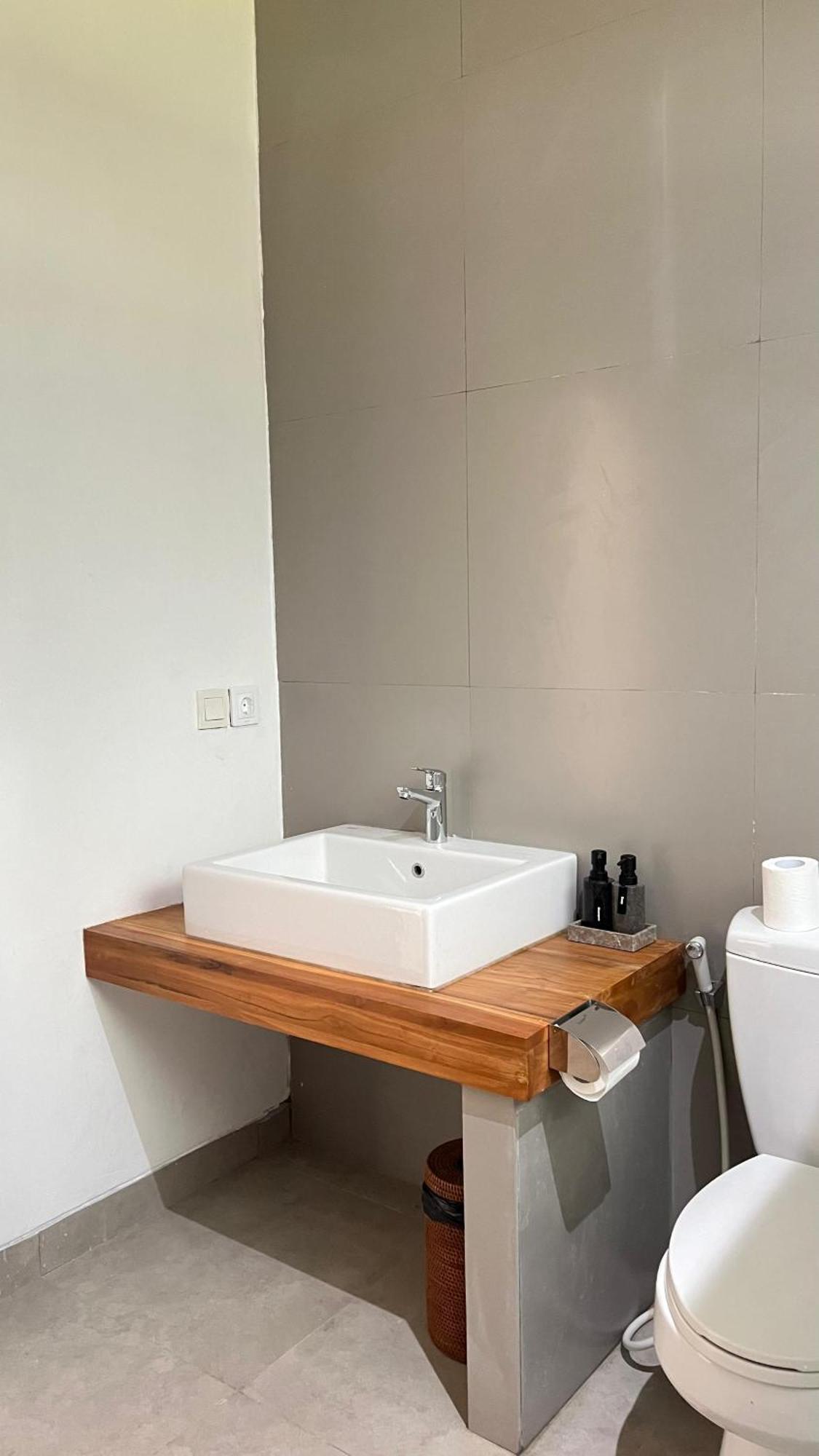 Baliana Villa Legian Buitenkant foto