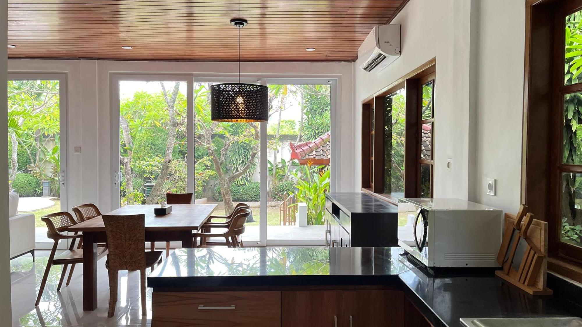 Baliana Villa Legian Buitenkant foto